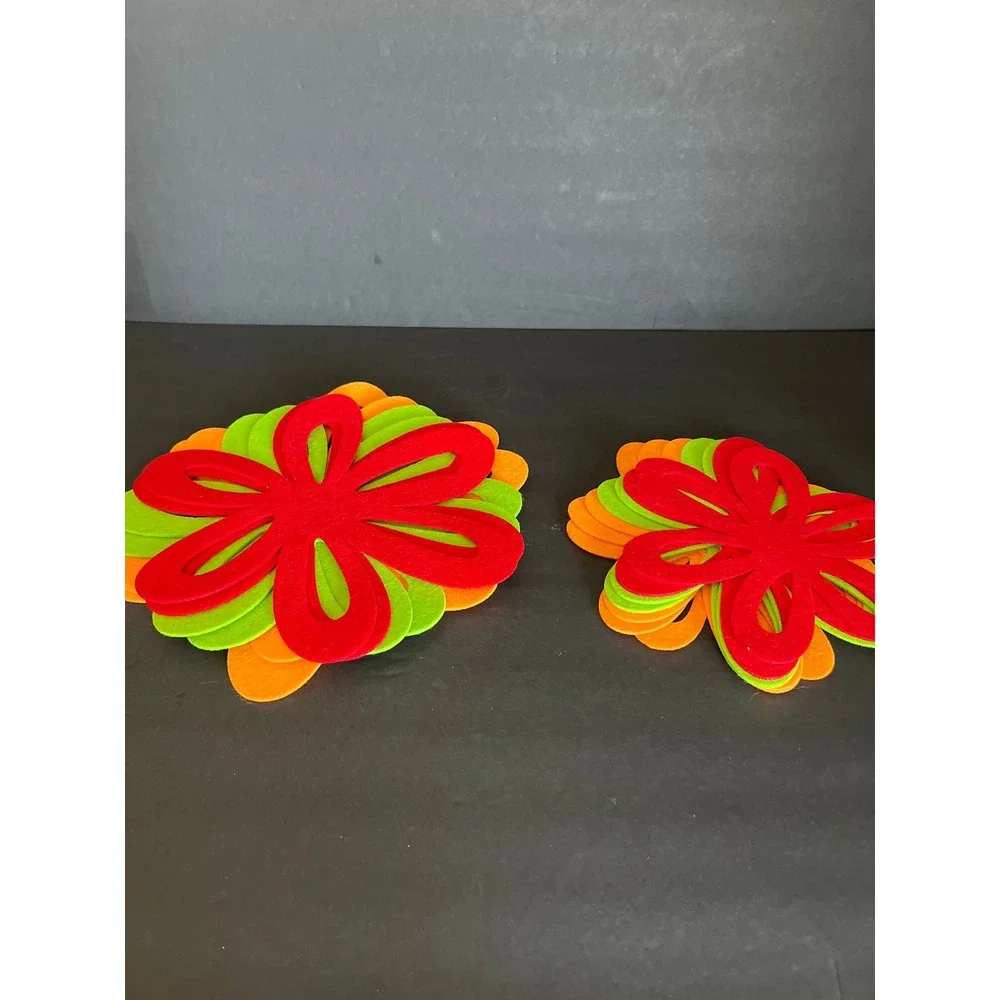 Felt Pan Separators Set of 14 Flower Shape Cookware Protectors Red Orange Green
